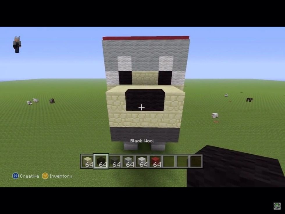 Then delete the 2 sandstone in the middle and fill the spots in with the black wool