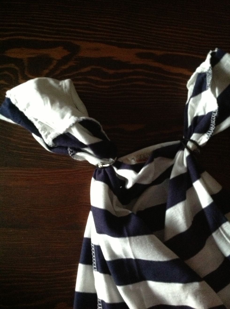 Then do it for the other side.When done,it should look like this.