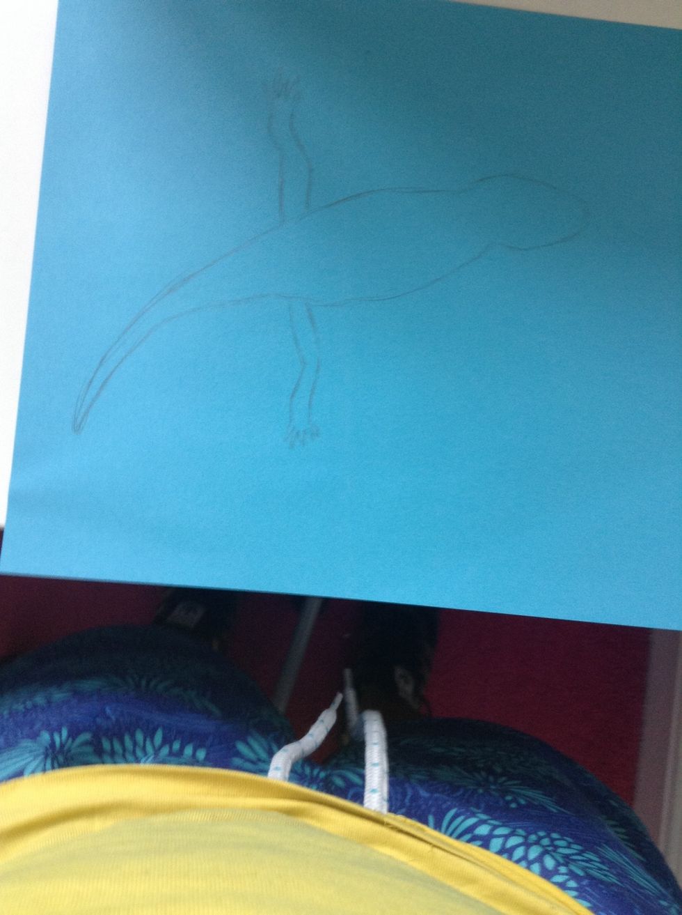 then draw to curved legs with 5 pointy fingers at the end