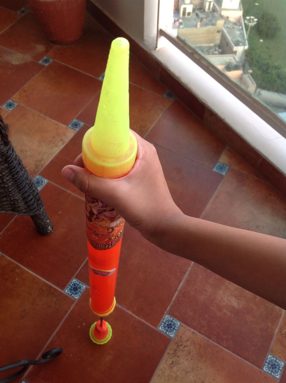Then get your water gun with a snout like this,and fill it with air.
