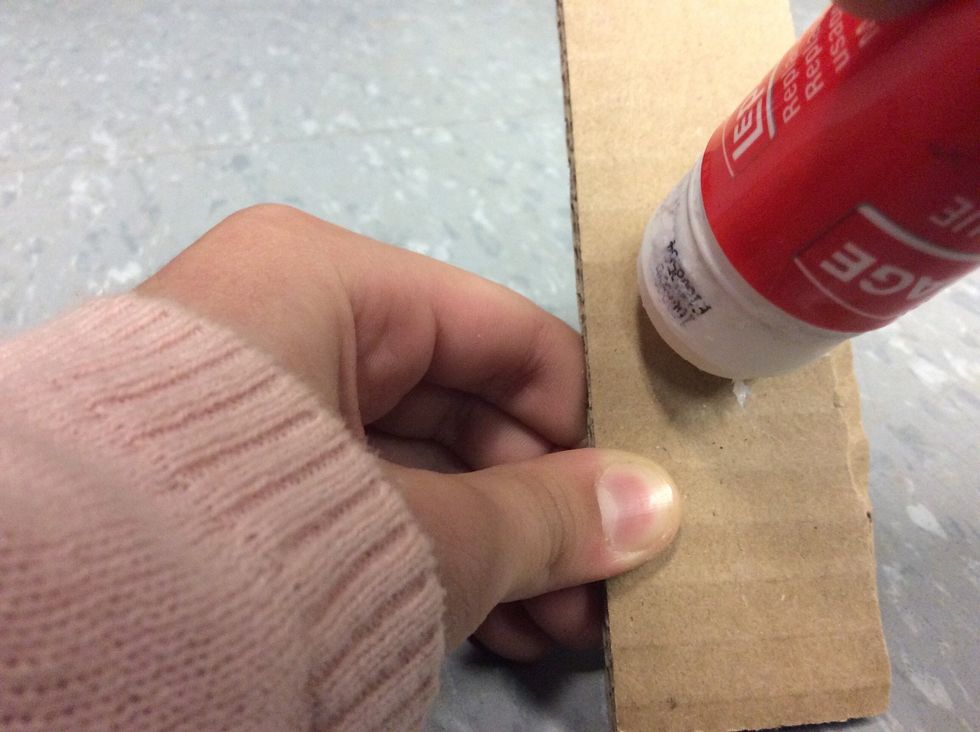 Then,glue the felt to the carton