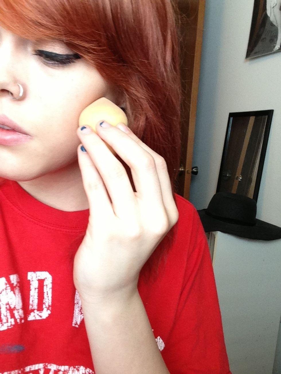 Then I blend the powders together for a seamless contour.