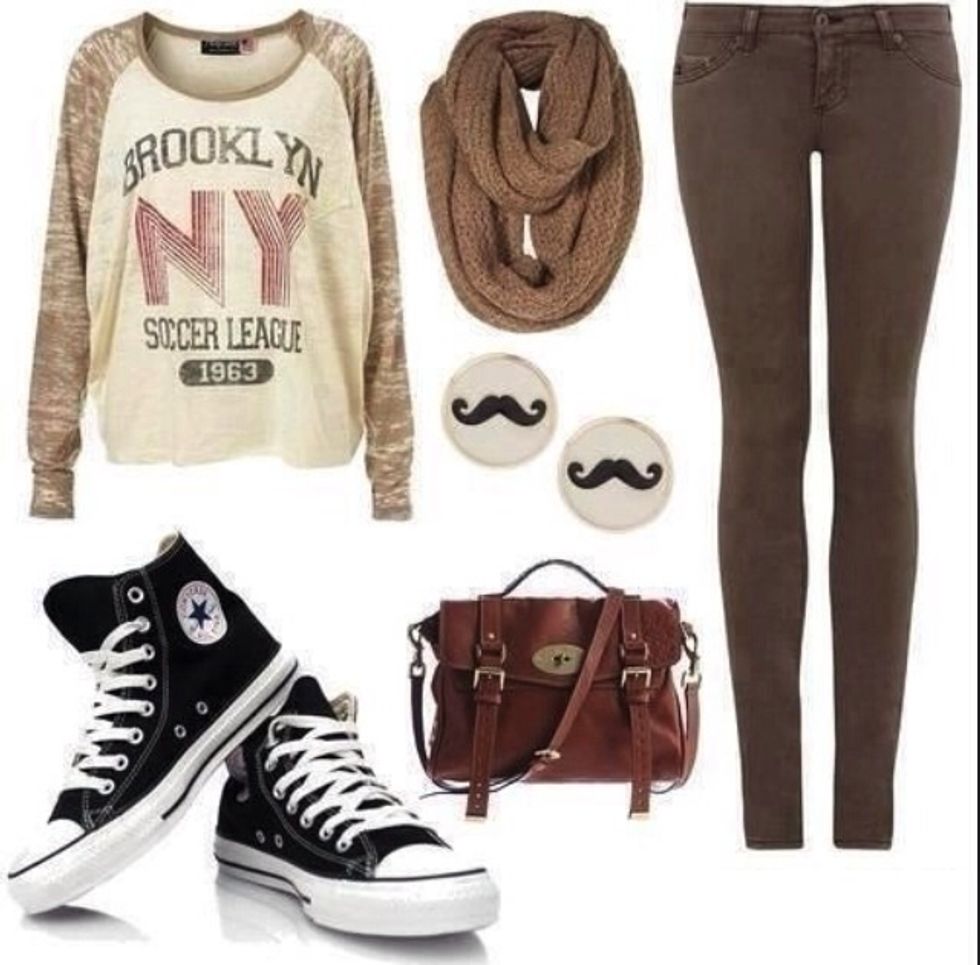 Then I choose my clothes to wear to school!! This is my fav outfit!!