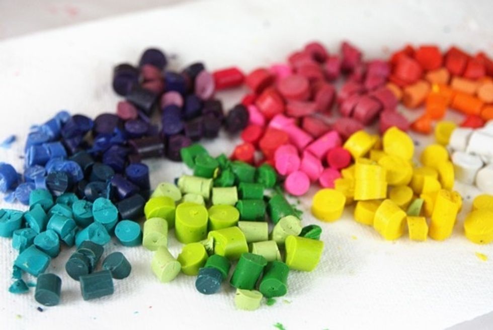 Then, I cut crayons that I want in the heart