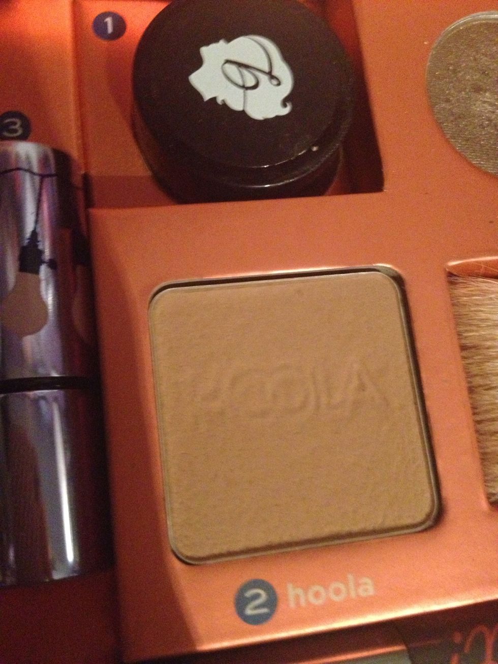 Then if you want something extra, use bronzer on the side of the cheeks (the hollows when you make a kissy face). And a little trick is to make a 3 while putting it on, forehead to side of the face.