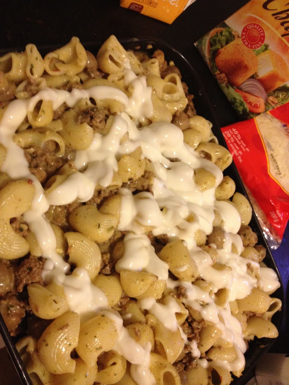 Then mix with the bechamel sauce