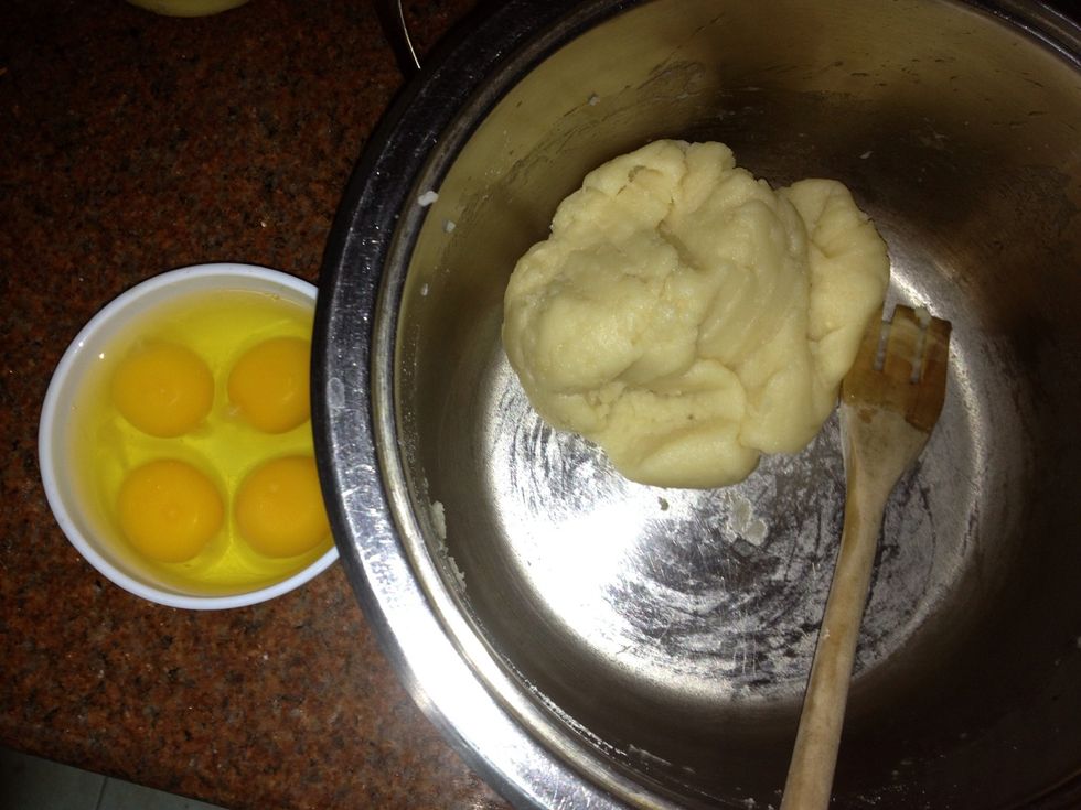 Then move it away from heat and rest it for 3 min before adding the eggs in order not to be cooked