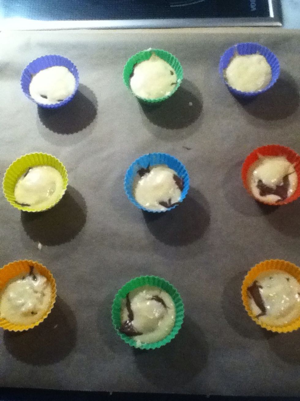 Then pour the last batter on top.