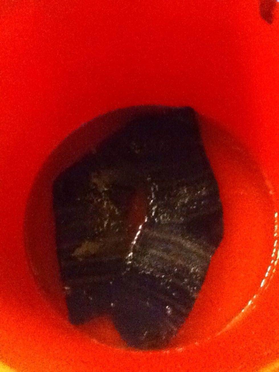 Then put them/it in cold water to rinse for about 5 minutes