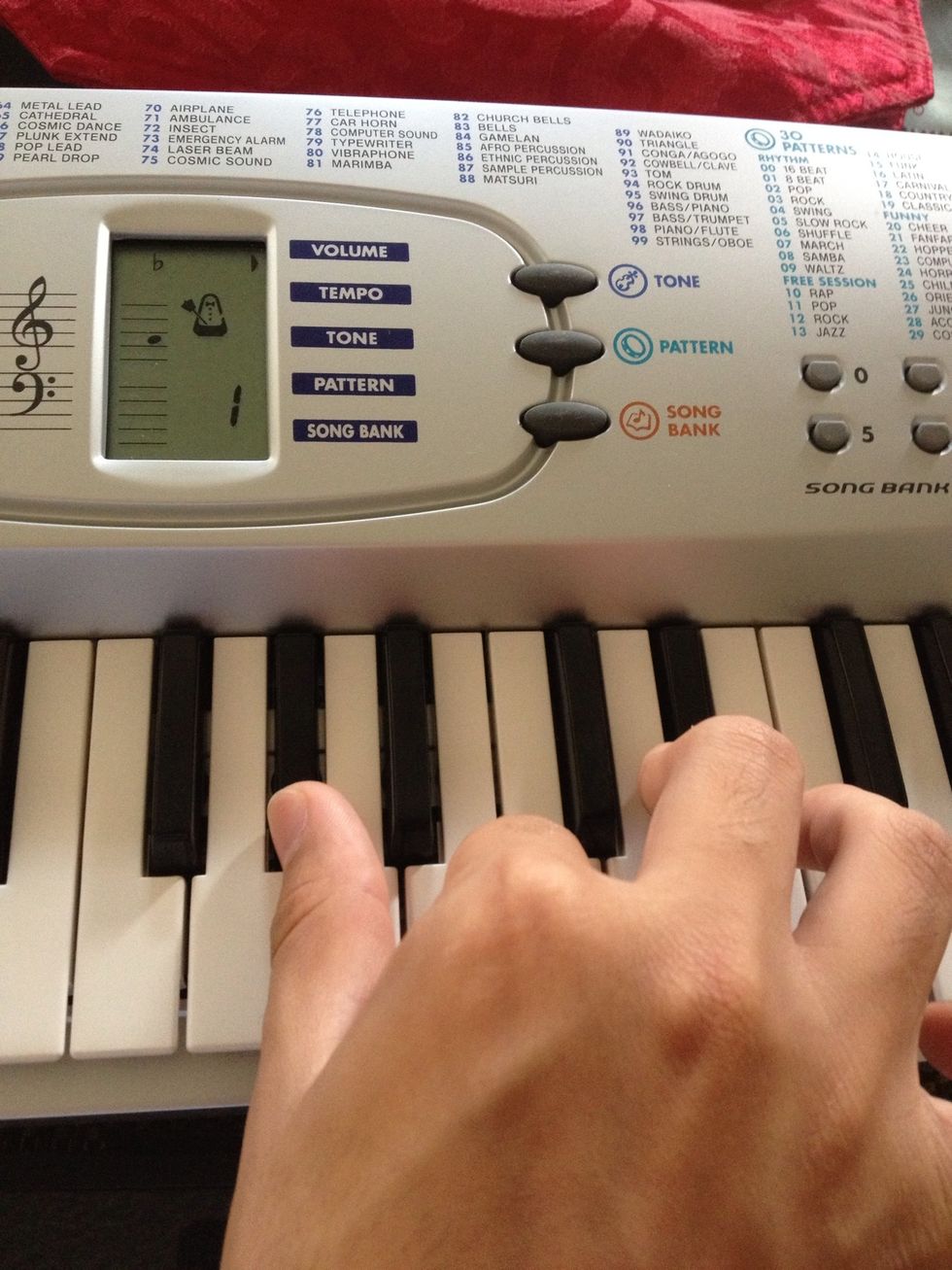 Then quickly press A flat on the 3rd and E flat on the 4th octave