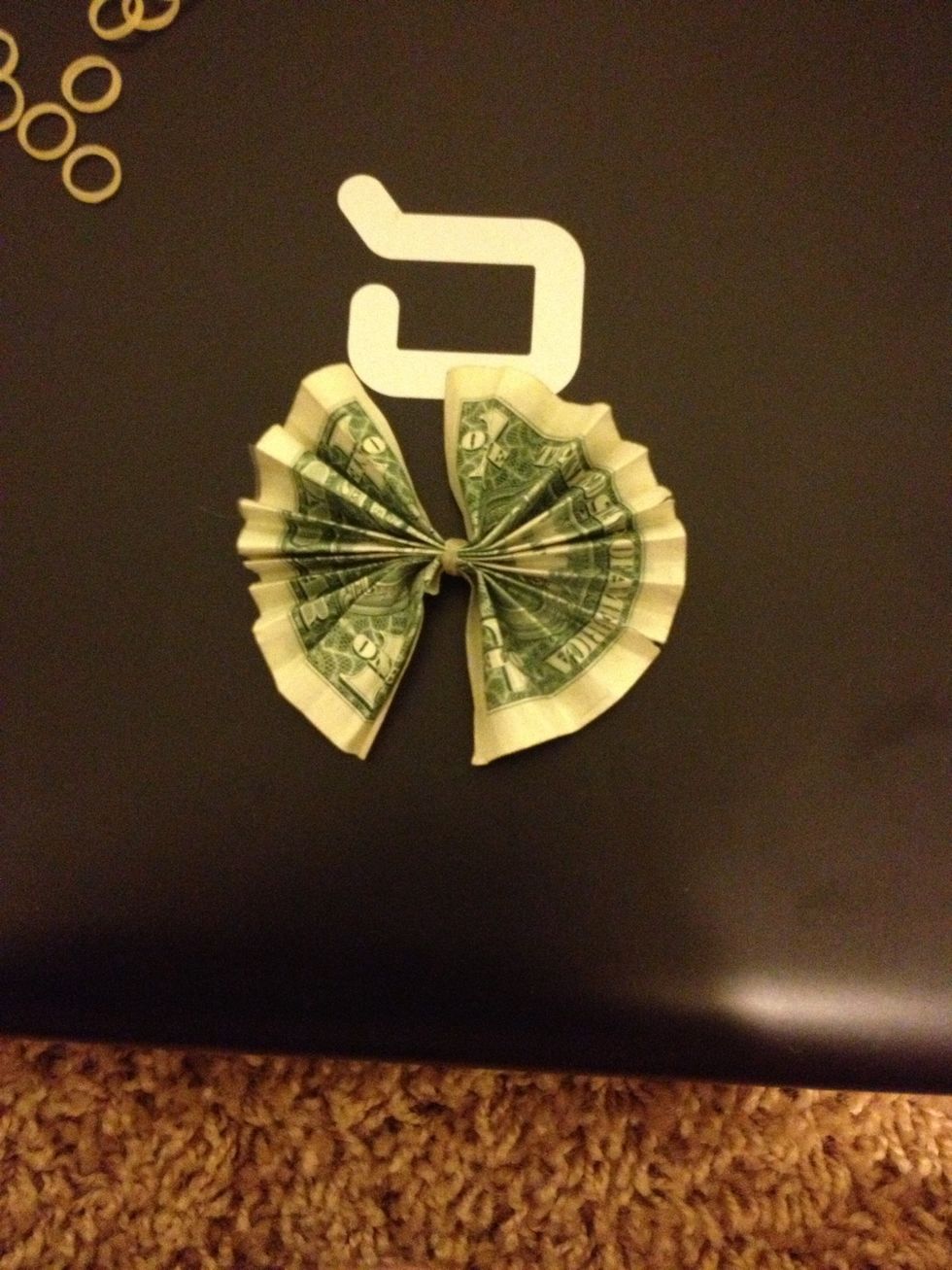 Then rubber band or staple the middle