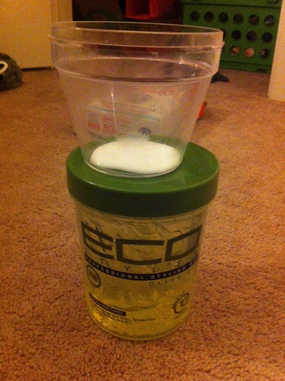 Then some hair gel about the amount of two thirds glue in your bowl