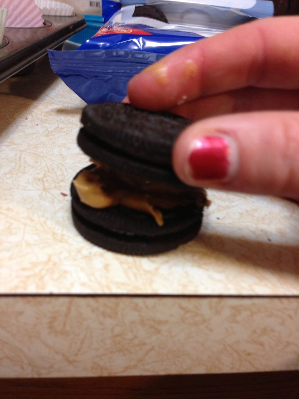 ...then squish a second Oreo on top!