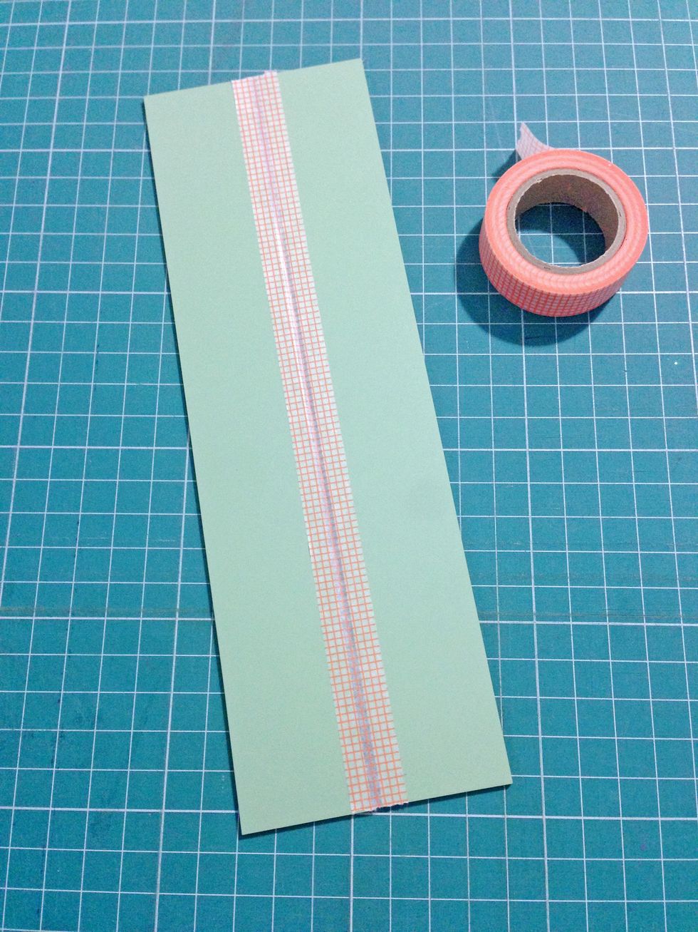 Then tape down 2 pieces of the mirror together as shown... As the acrylic mirrors have some thickness, leave a tiny gap in between for easy maneuver later...