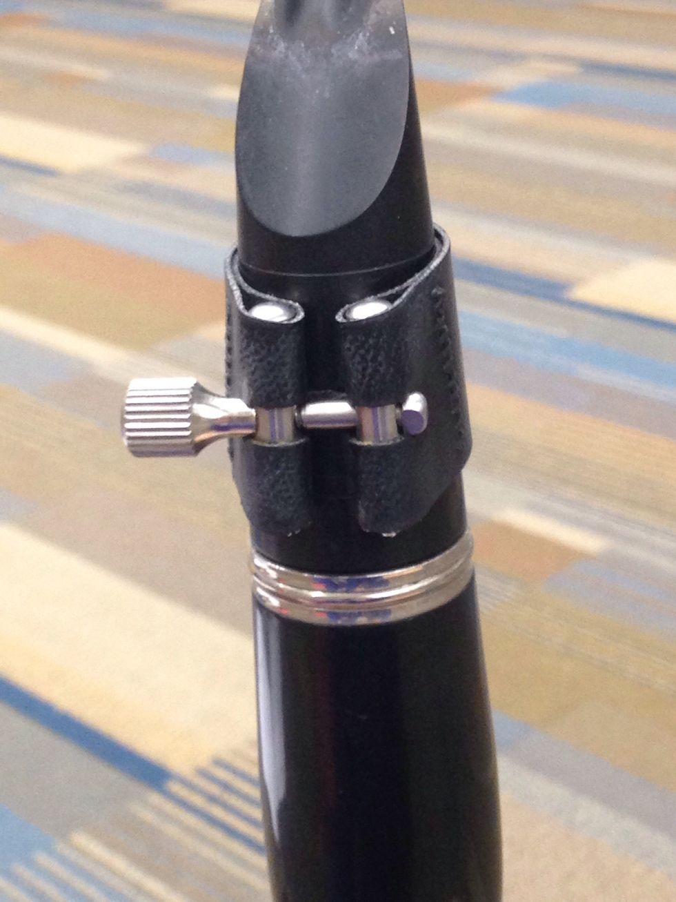 Then tighten the ligature so the reed stays in place.