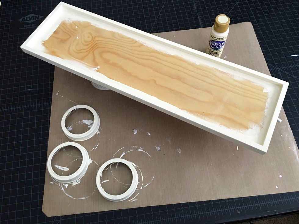 How to recycle mason jar lids to make an altered sign B+C Guides