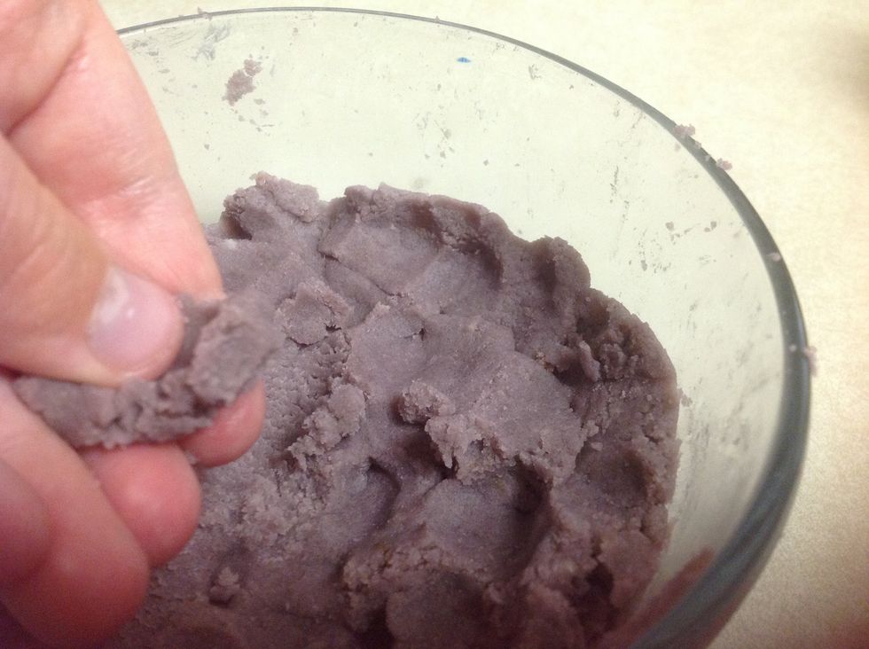 Then when you done squishing the cake the consistency should be like play dough.