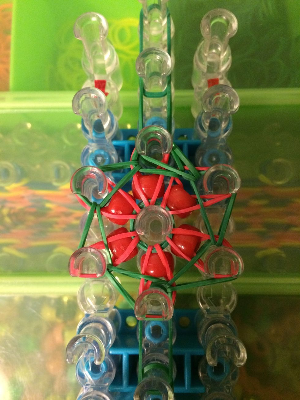 Then work the body or border of the starburst.