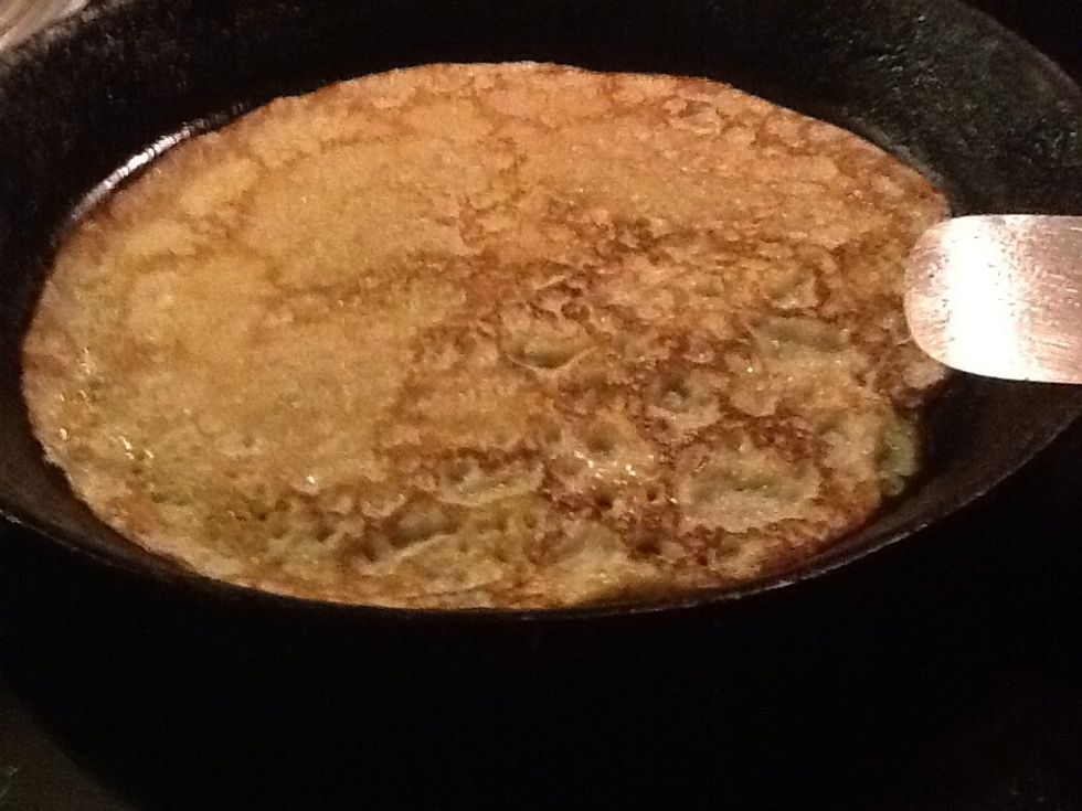 Then you can fry the pancakes. 30 sec on evrey side.