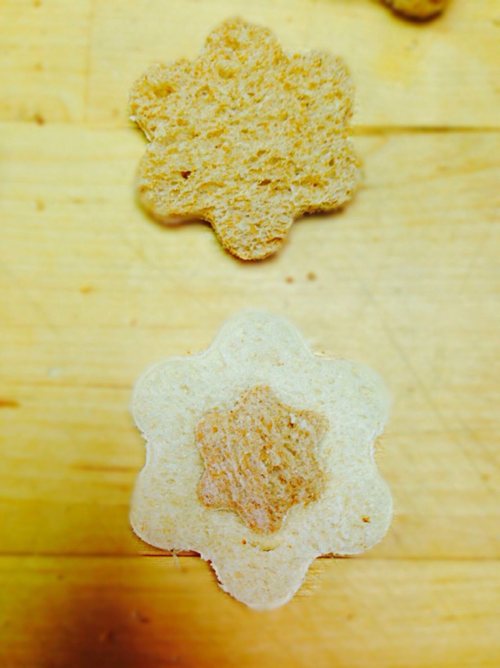 Then you can switch the centers between both breads. The bottom of your sandwich leave whole