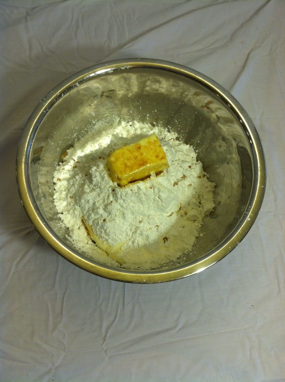 Then, you need to add in 2 teaspoons of vanilla extract.