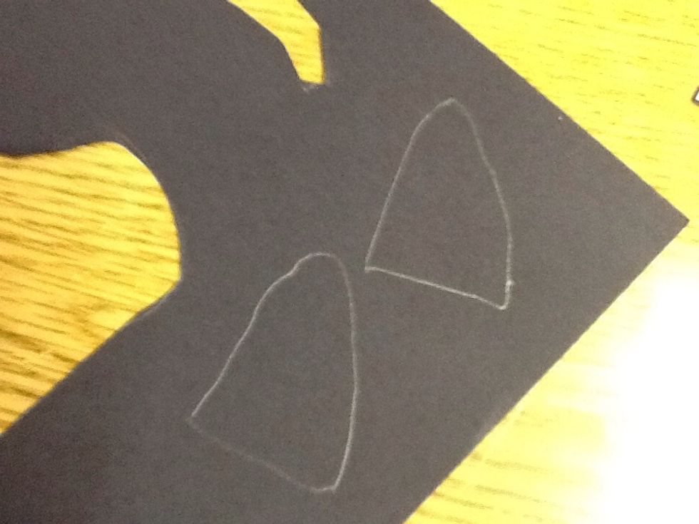 Then you trace the ear two times to make two of them.