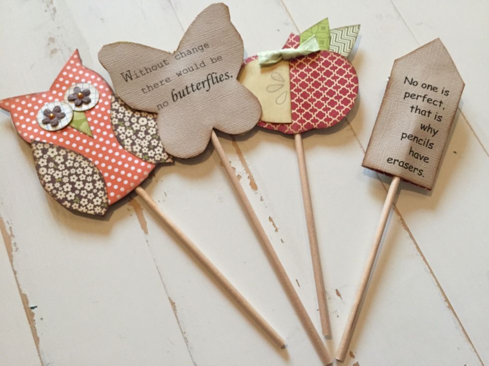 Then your pens have a cute front, and a inspirational quote on the back. Giving it a nice clean look.