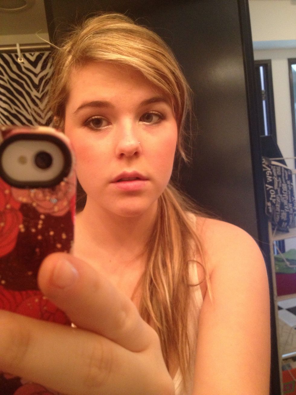 There. Natural look! Smokey works great like this too. Good luck !