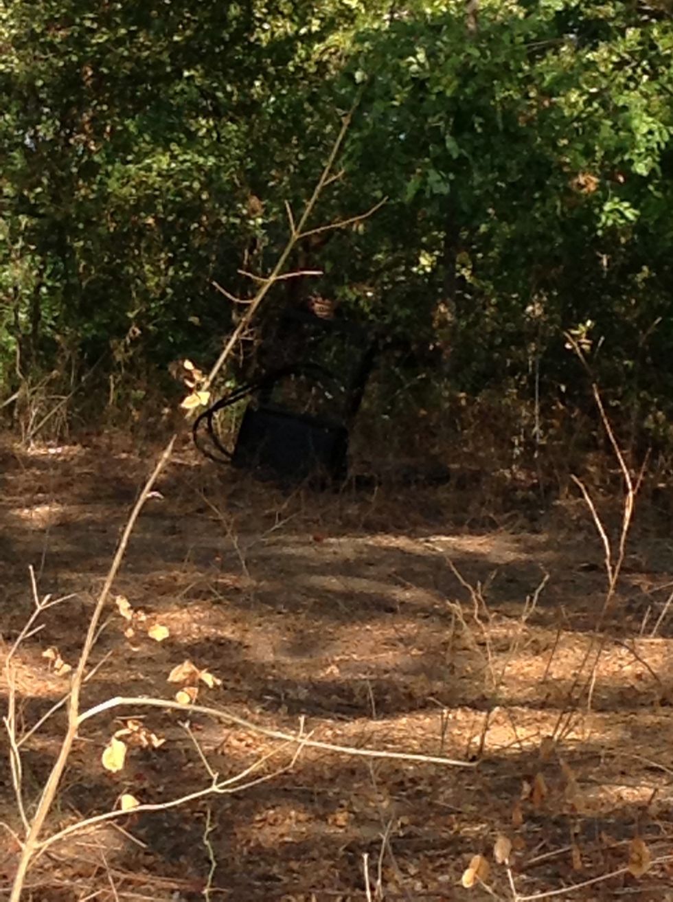 There where some random things lefted there like a chair.