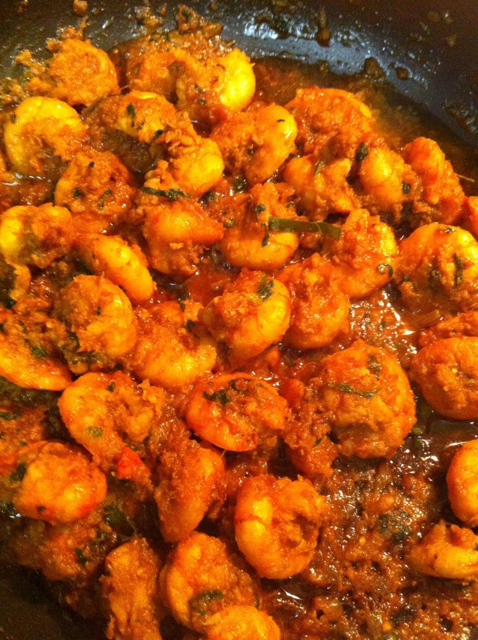 There you go all the oil comes out an it turns into a thick gravy.