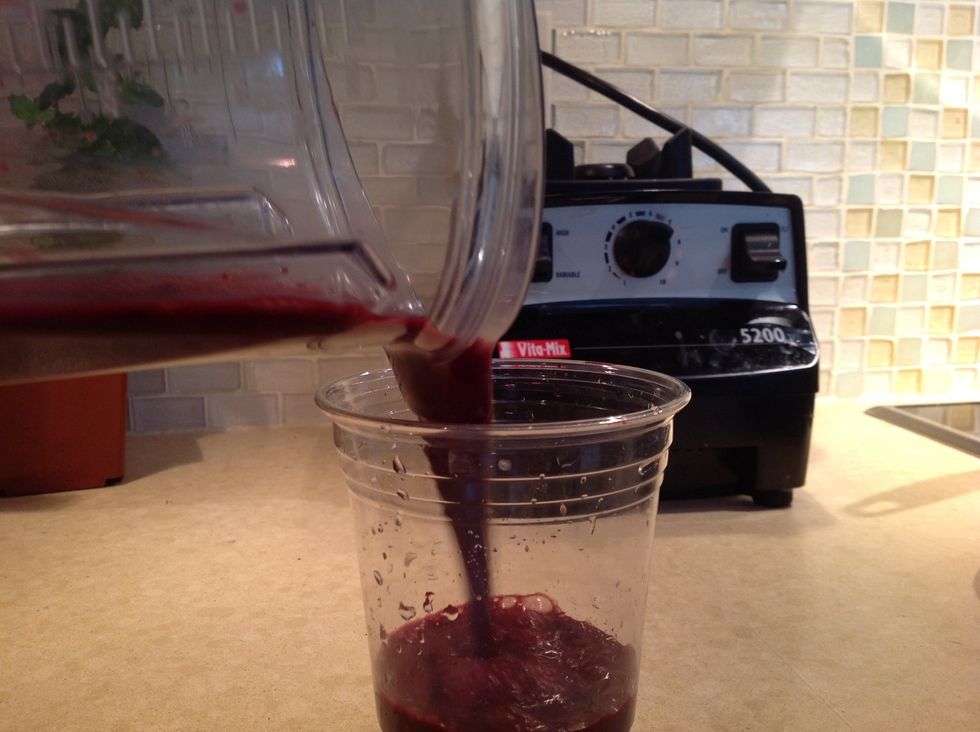 There you have it! A delicious smoothie!