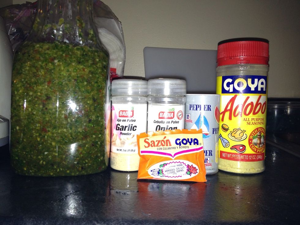 These are all the ingredients I used....( left to right) homemade sofrito, garlic powder, onion powder, black pepper, adobo, and a packet of saz\u00f3n!