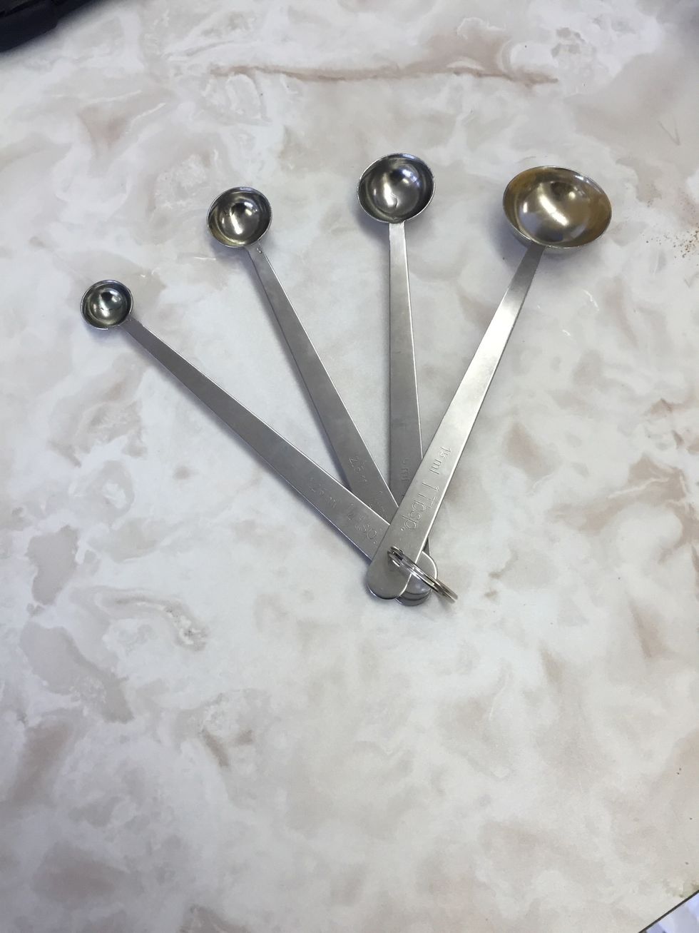 These are measuring spoons they are used for measure liquids and powders such as flour and sugar.