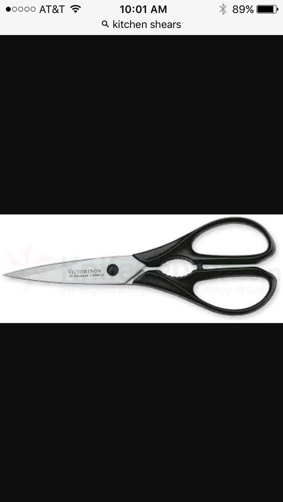 These are shears they are used for cutting. I can cut.