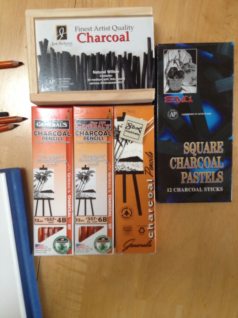 These are some tools you can choose from. The square charcoal is the softest and darkest. The pencils are lighter and giver more detail. 6B=darker, 4B=lighter. The eraser is a mark making too as well.