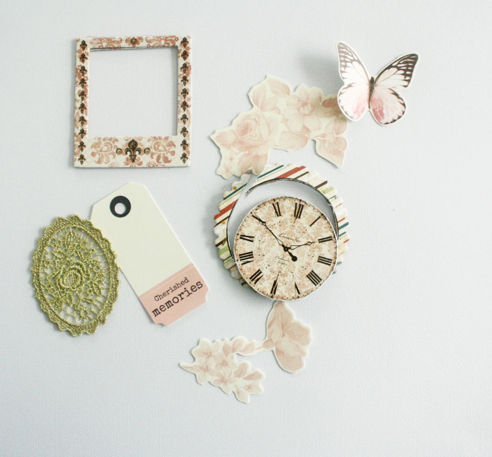These are the bits needed to embellish the card. All items are from either the Main Kit or Embellishment Add-on.