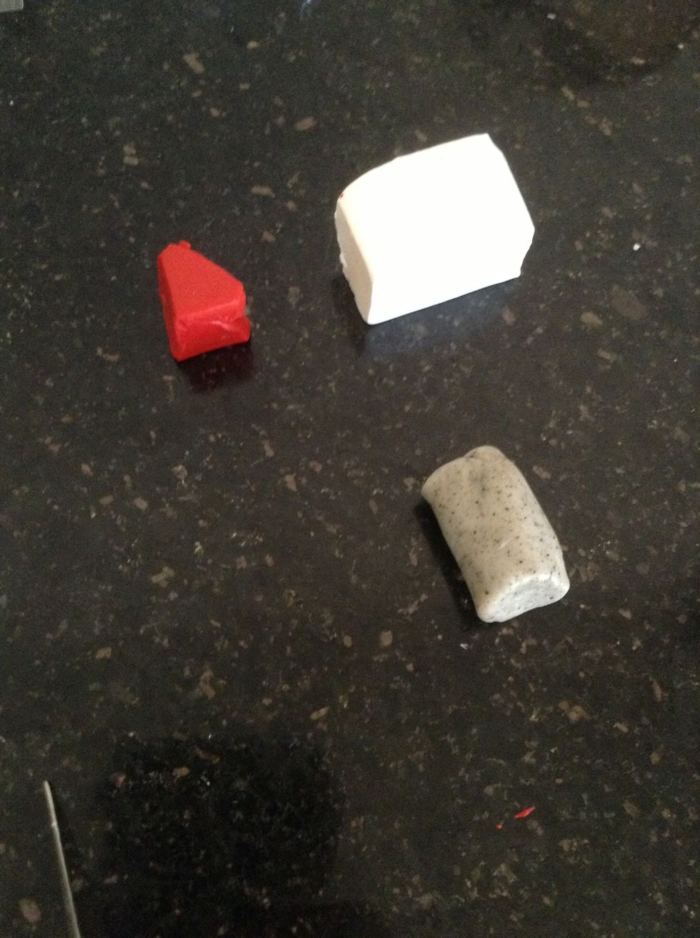 These are the colors of clay you will need. If you don't have this color you can use gray instead.