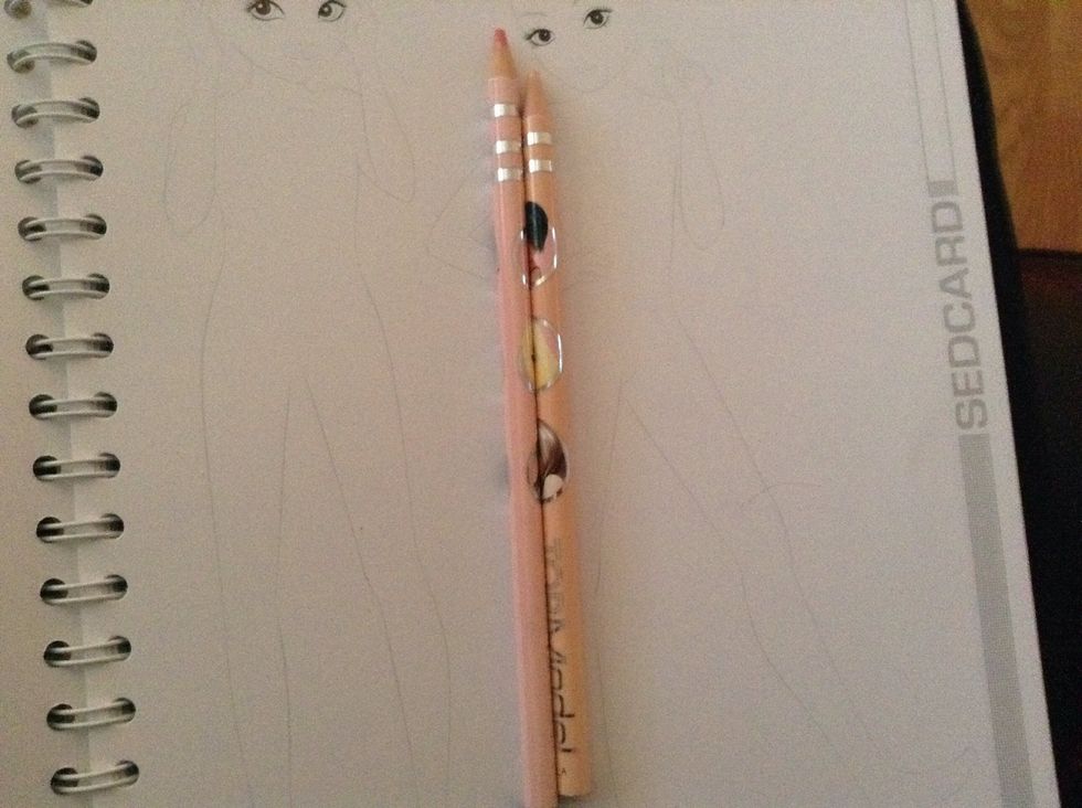 These are the colours I'm using for the skin, two shades if peach.