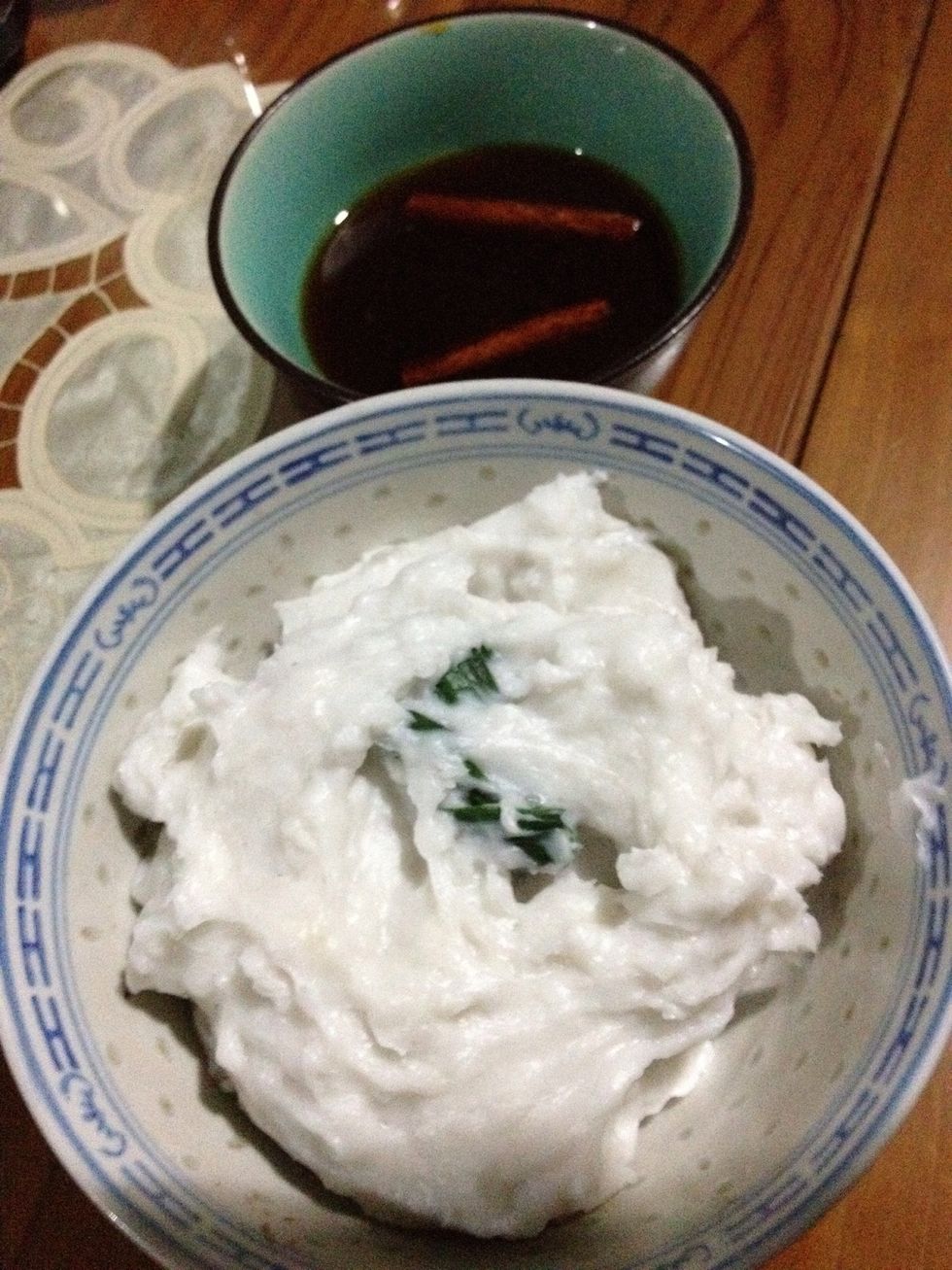 These are the full version ... soem-soem pudding and kincha sauce