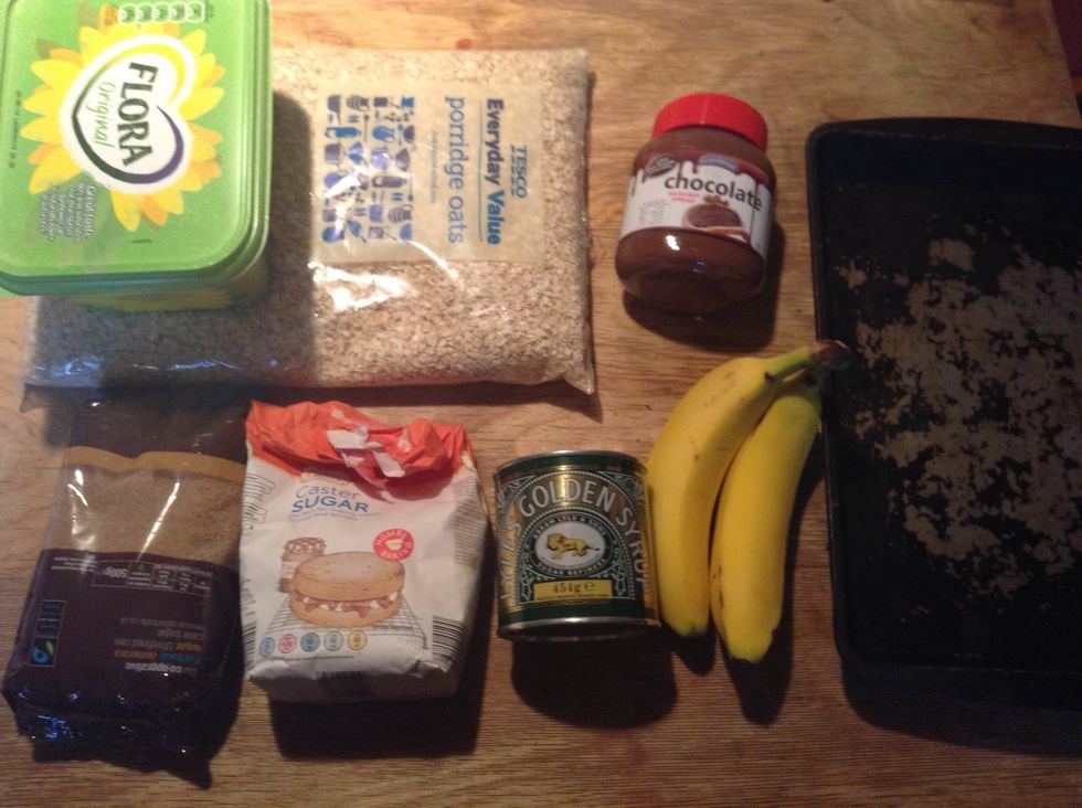 These are the ingredients for the Banana and Nutella Flapjack, including the baking tray