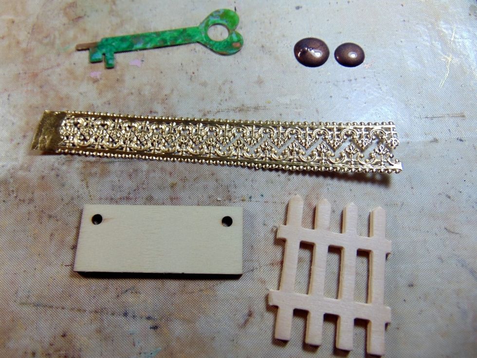 These are the items from the kit I chose to use with the VerDay paint kit.