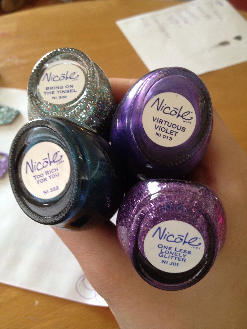 These are the shades used. I like to use a dark or heavy color for the base color I find that it makes a nicer more noticeable key. You can use any color tho. There your keys!