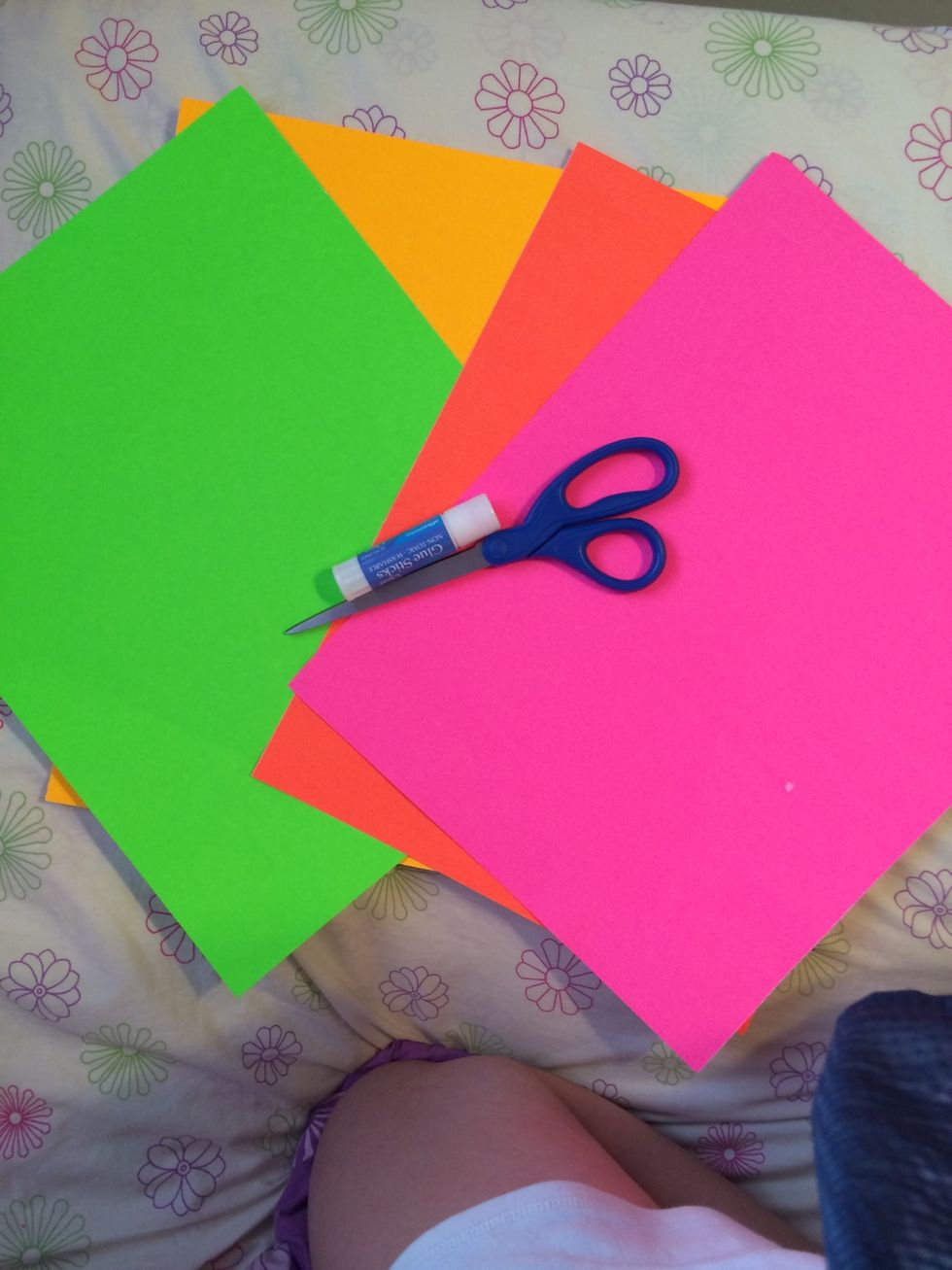 These are your supplies. You need at least 2 pieces of paper depending on quantity and size. This project works best making two cards, so you will need 4 pieces of paper.