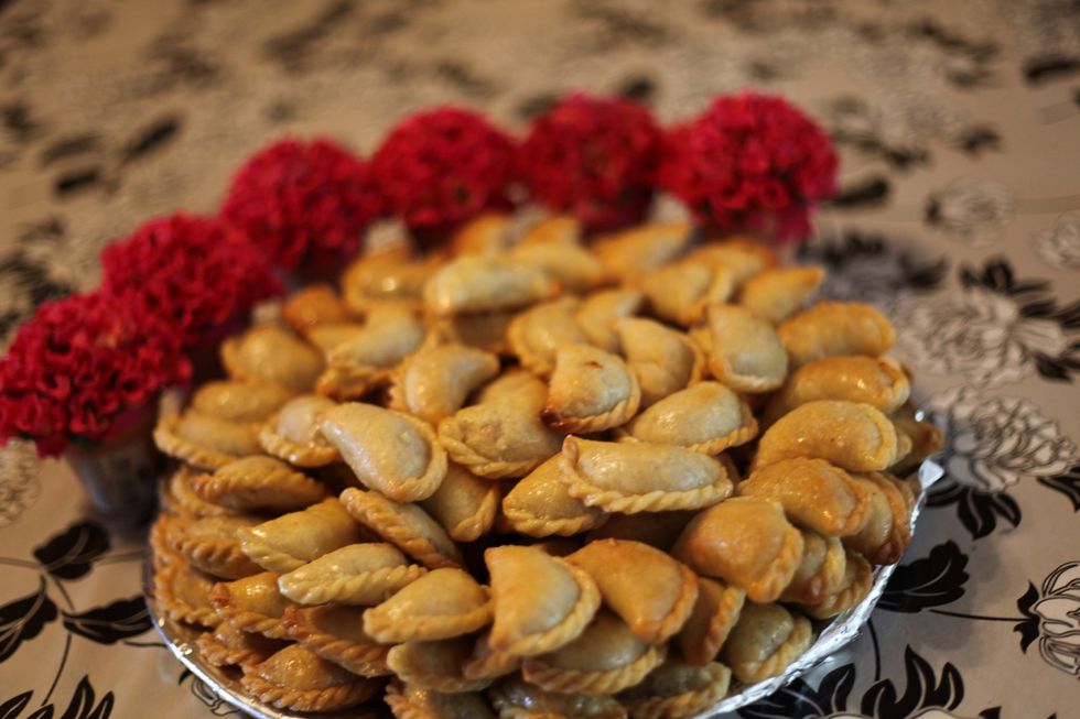 These can be frozen, they'll last 2 weeks outside the fridge in tupperware or 3-4 weeks in the fridge.