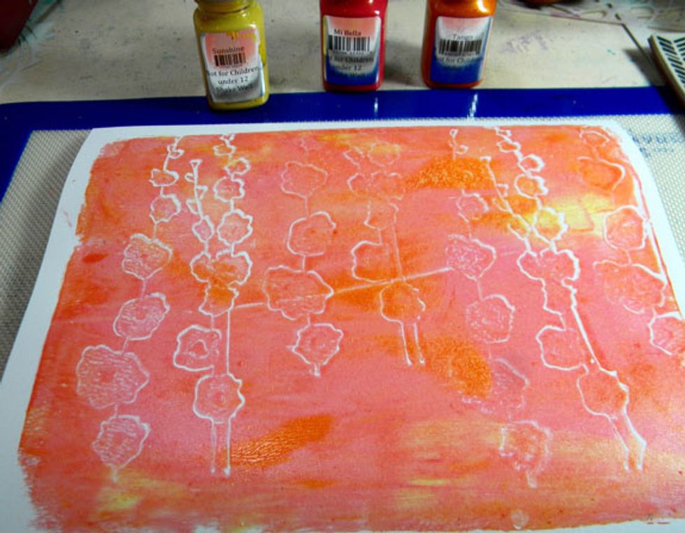 These colors together are magic! Sunshine, Mi Bella, and Tango.