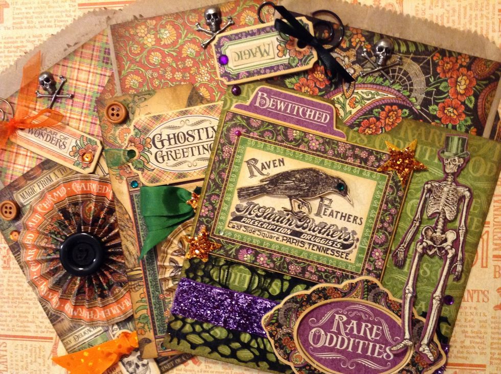 These gift bags are quick and easy to make, for any holiday! You can find all supplies I used at www.FotoBella.com Tutorial by FotoBella Design Team Member ReNae