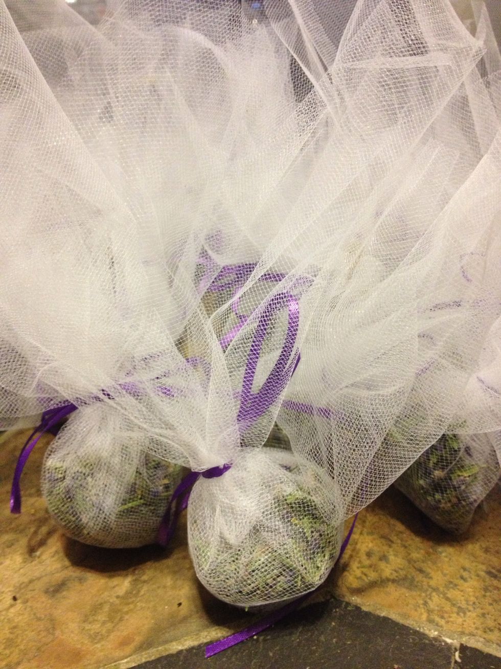 They make great gifts! Place by your bedside, in your dresser and at work for a peaceful scent.