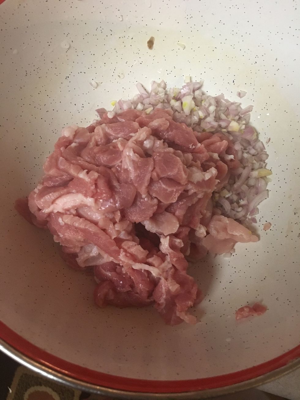 Thin sliced loin pork