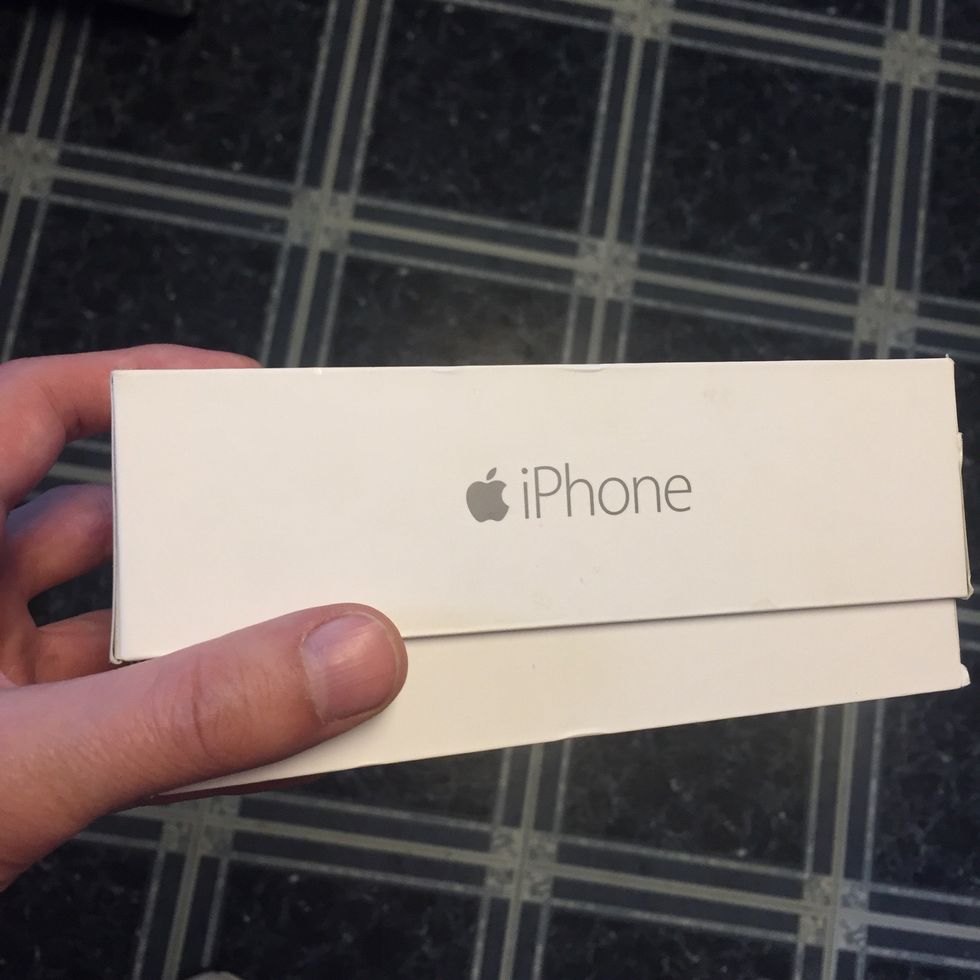 This basic VR viewer is done. Open a VR app. Put your phone in. Close the box and look through the lenses. Compare this image to the next step...