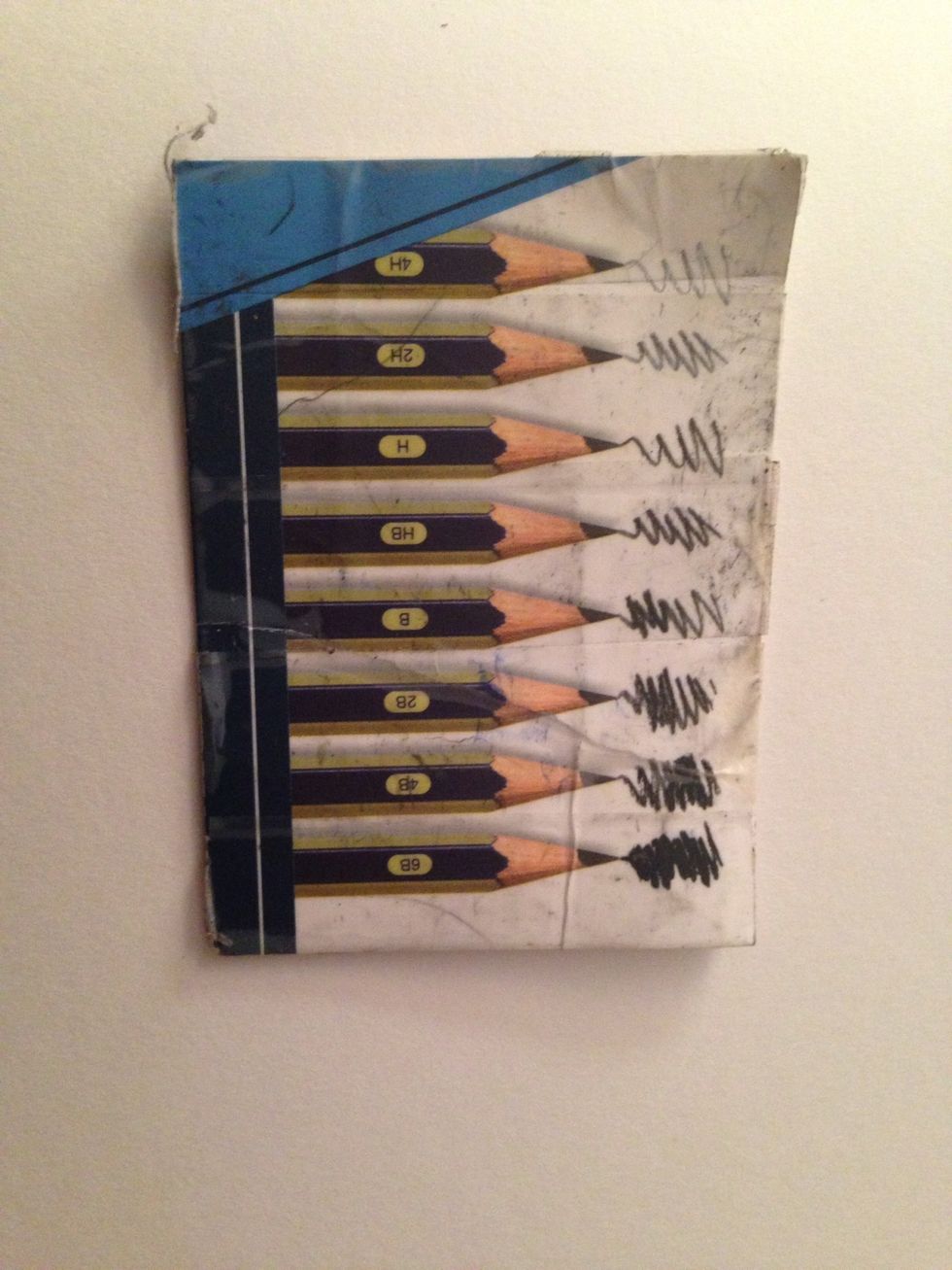 This card explains the different kind of lead soft/hardness. The softer the better for cartoon drawing so stay away from HB and below.